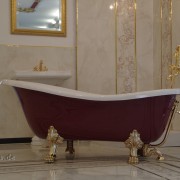 freistehende Badewanne weiß rubinrot gold
